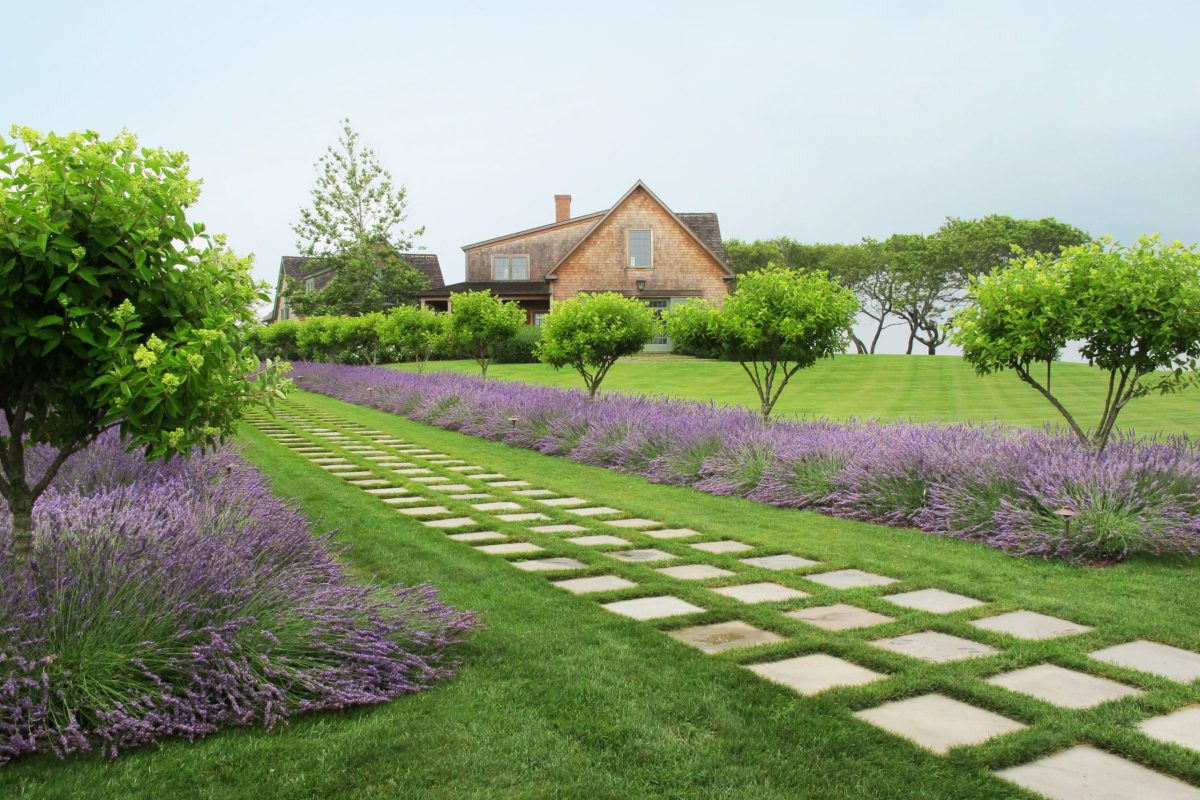 Your Personality and Landscape Accessories